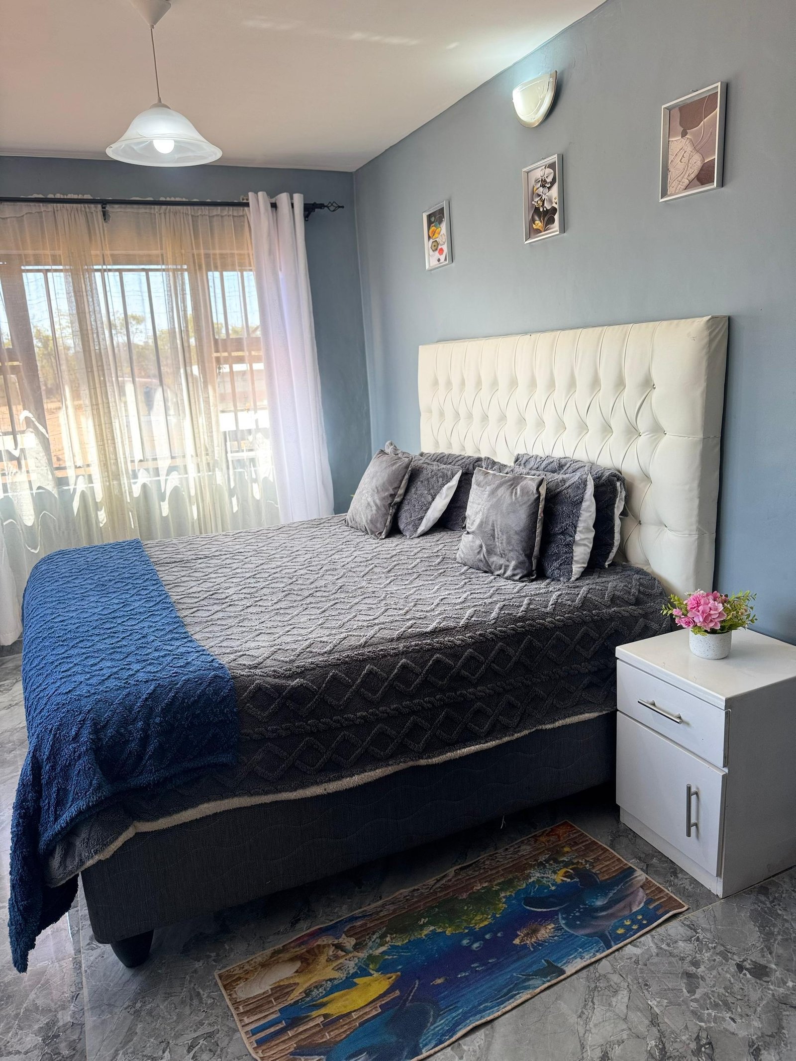 Gweru BnB – Spacious Stay with Outdoor Party Potential 